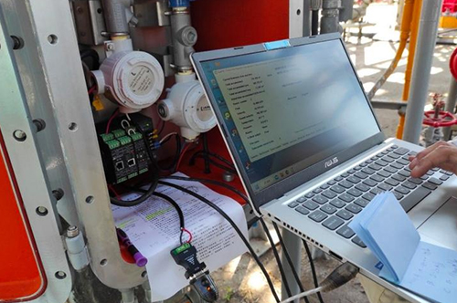 FF1225 - G垂直插入型超声波气体流量计:环保行业垂直管道气体测量的理想方案